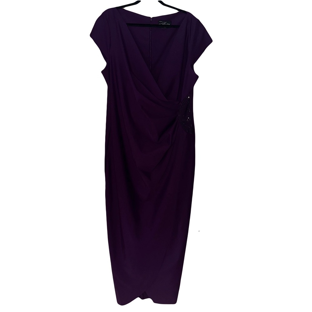 22W Formal Long Dress. Deep Purple. Plus Size.